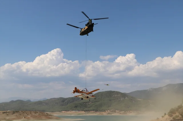 Burdur'da Kaza Kırıma Uğrayan Uçak Kurtarma Operasyonu