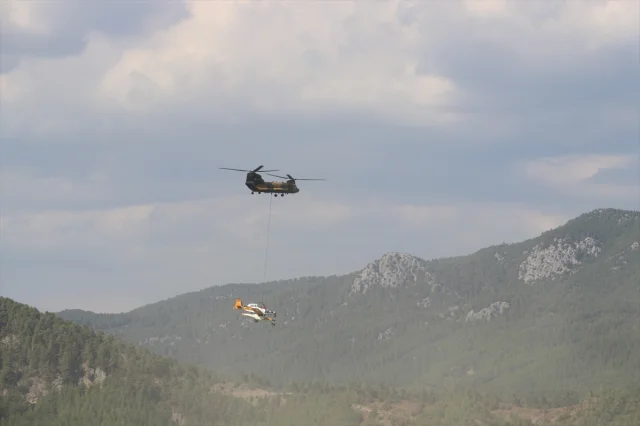 Burdur'da Kaza Kırıma Uğrayan Uçak Kurtarma Operasyonu