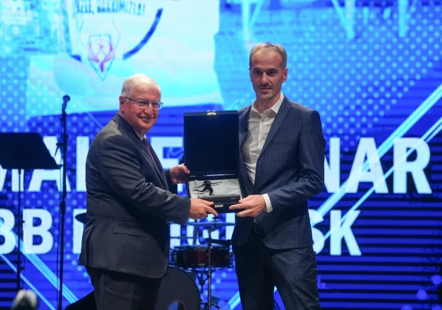 Kadın Futbolunun Parlayan Yıldızları Ankara'da Bir Araya Geldi