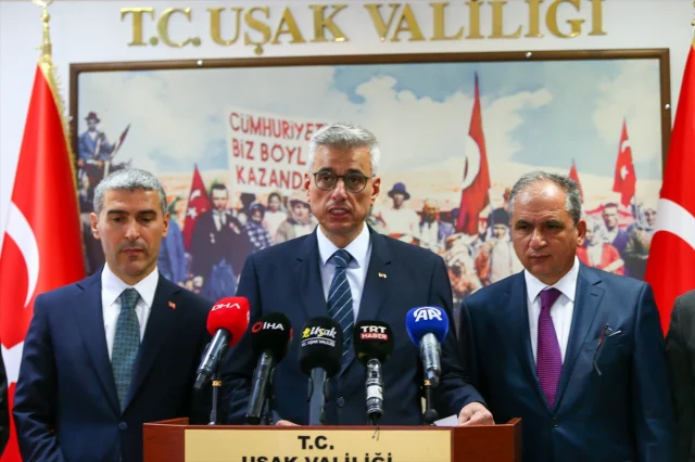 Sağlık Bakanı Memişoğlu Uşak'ta Yeni Dönemi Duyurdu