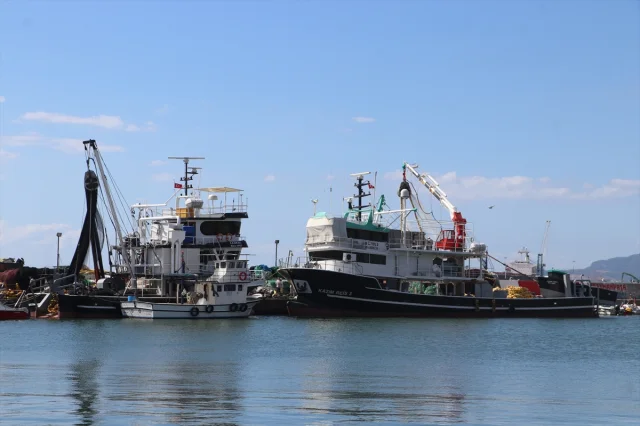Tekirdağ'da Kuvvetli Poyraz: Deniz Trafiğinde Büyük Aksamalar