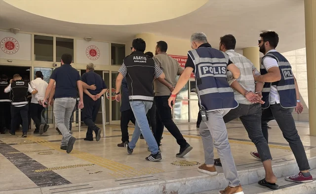 Şanlıurfa'da Büyük Panik: Otele Silahlı Saldırı Anı Kamerada