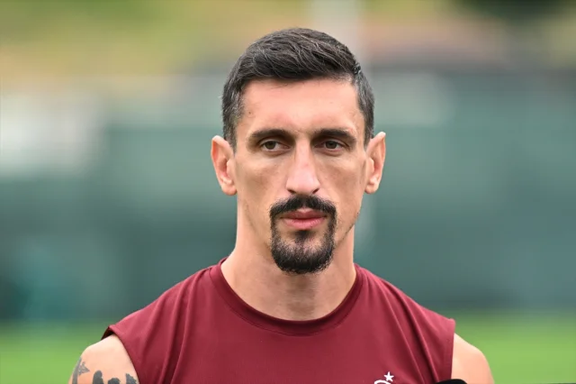 Trabzonspor'un Başarılı Savunmacısı Savic'ten İddialı Açıklamalar