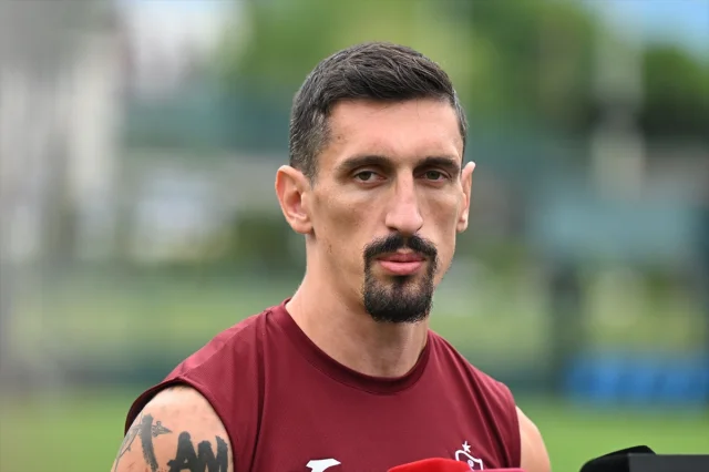 Trabzonspor'un Başarılı Savunmacısı Savic'ten İddialı Açıklamalar