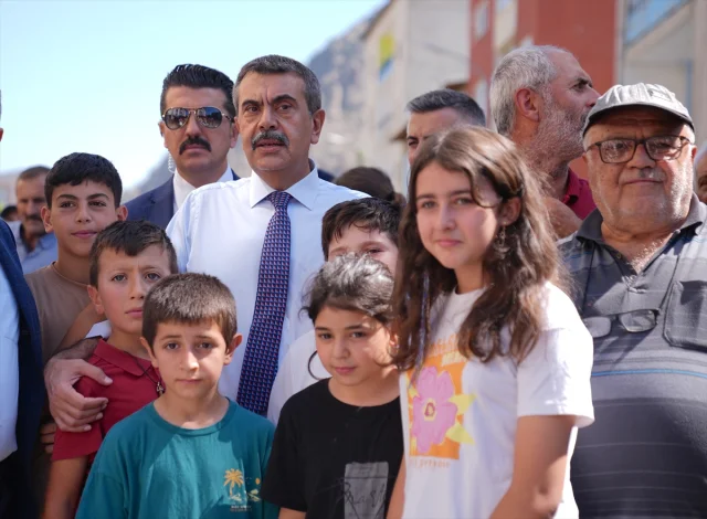 Yusuf Tekin Erzurum'da Eğitim Vizyonunu Anlattı