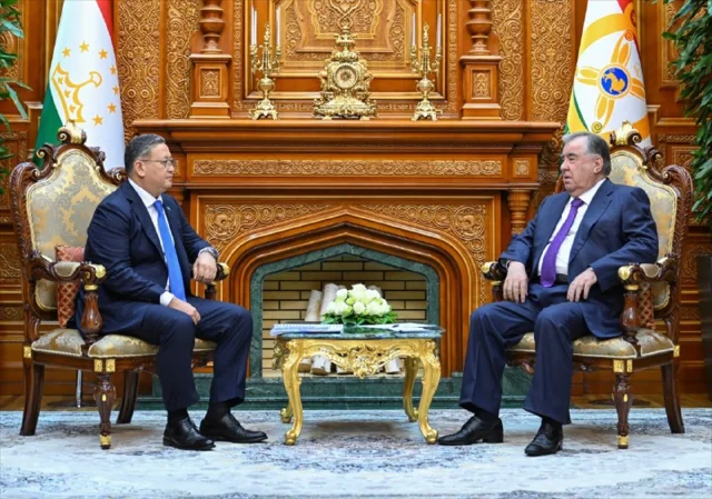 Orta Asya'da Stratejik İttifak Gündemde: Kazakistan ve Tacik...