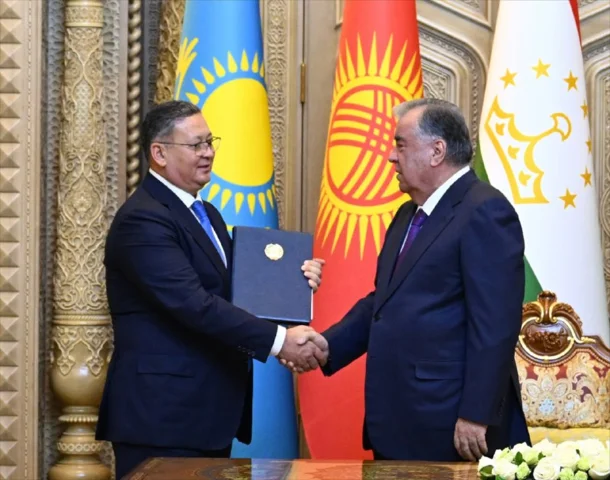 Orta Asya'da Stratejik İttifak Gündemde: Kazakistan ve Tacikistan Ortaklığı