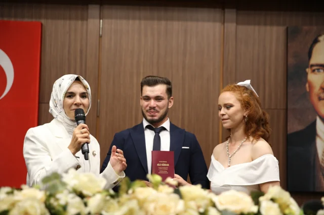 Aile Bakanı Göktaş Denizli'de: Nikah Töreni ve Kadın Girişimlerine Destek