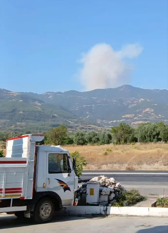 Denizli'de Orman Yangını Hız Kesmeden Devam Ediyor
