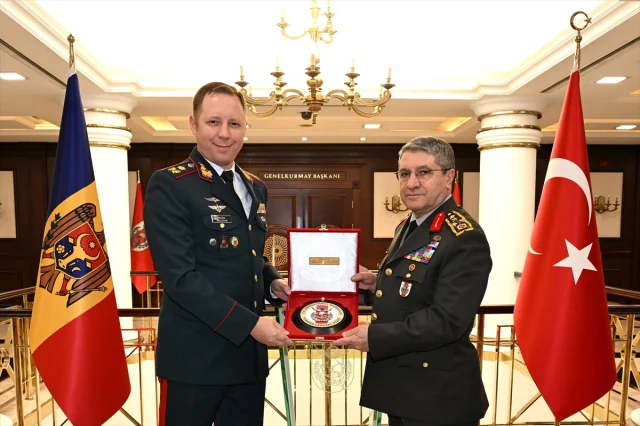 Türk ve Moldovalı Generalin Kritik Görüşmesi Ankara'da Gerçekleşti
