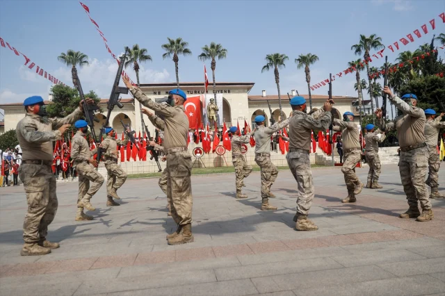 Adana ve Komşularında Coşkulu 30 Ağustos Kutlamaları