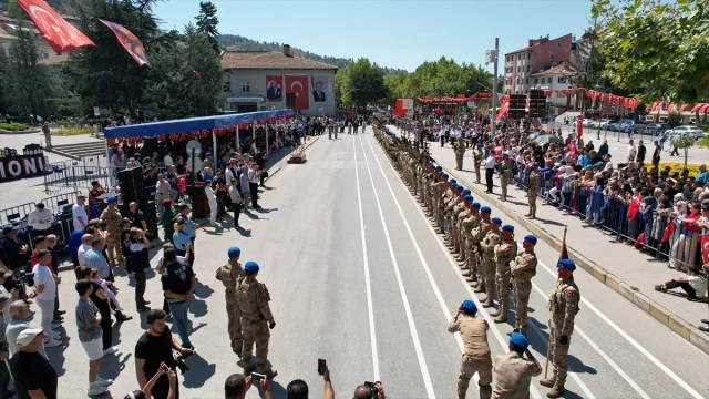 Zafer Coşkusu Türkiye'nin Her Köşesinde Yaşandı: Samsun'dan Amasya'ya Unutulmaz Anlar