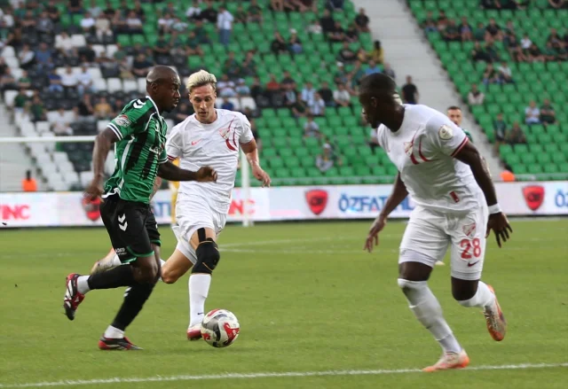 Trendyol 1. Ligi'nde Boluspor Şov Yaptı: Sakaryaspor Karşısında Gol Dersi