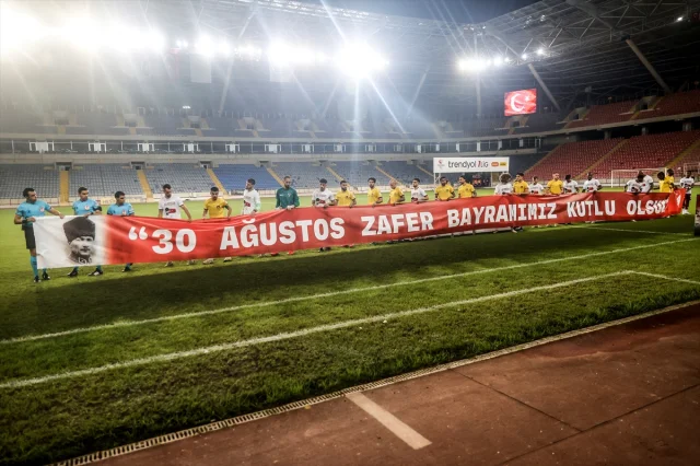 Trendyol 1. Lig’de Nefes Kesen Mücadele: Hatayspor ve İstanbulspor Karşı Karşıya