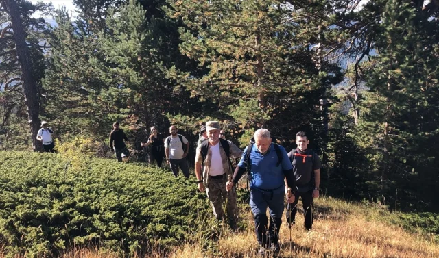 Dağcıların İlham Veren Zirvesi: Ilgaz Dağı'nda 30 Ağustos Coşkusu
