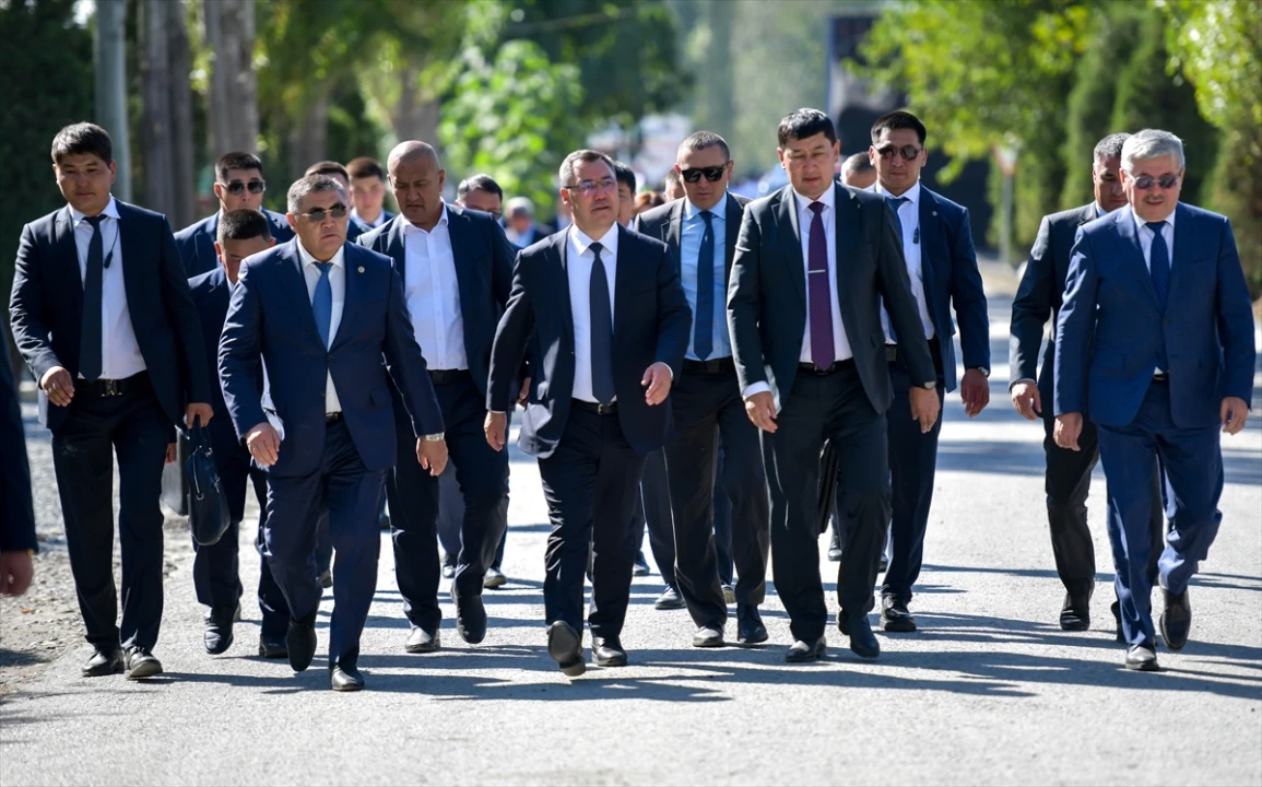 Kırgızistan'ın Bağımsızlık Coşkusu Zirve Yaptı