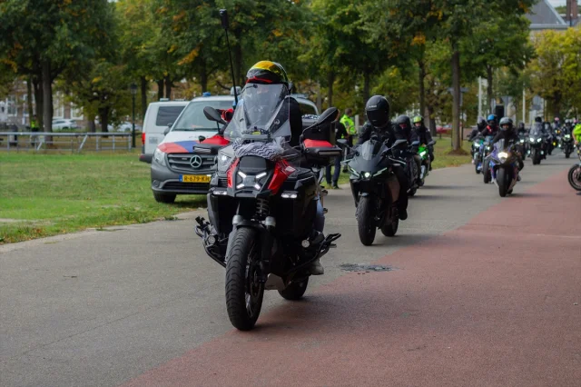 Lahey’de Motosikletliler Filistin İçin Sokağa Çıktı