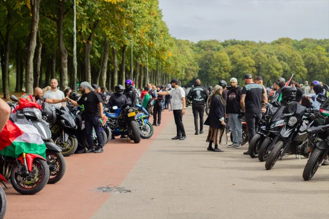 Lahey’de Motosikletliler Filistin İçin Sokağa Çıktı