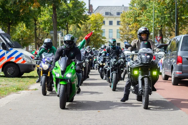 Lahey’de Motosikletliler Filistin İçin Sokağa Çıktı