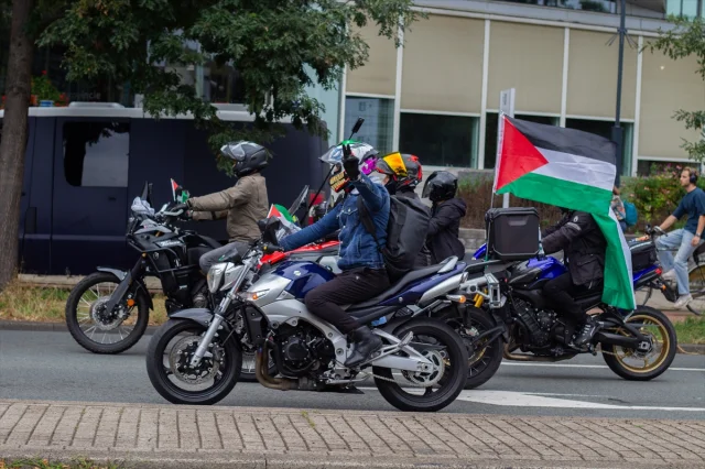 Lahey’de Motosikletliler Filistin İçin Sokağa Çıktı