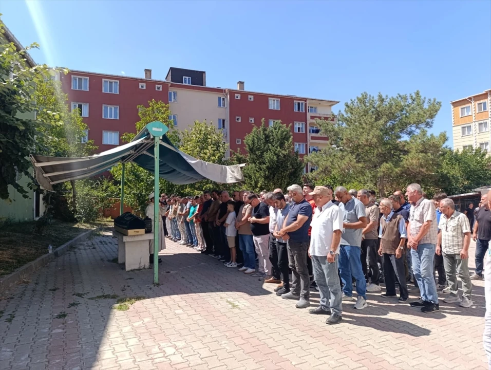 Tekirdağ'da Korkunç Olay: Tarla Aracında Cinayet Şoku