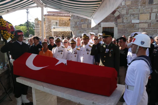 İz Metin Son Görevinde Unutulmadı: İzmir'de Anlamlı Uğurlama