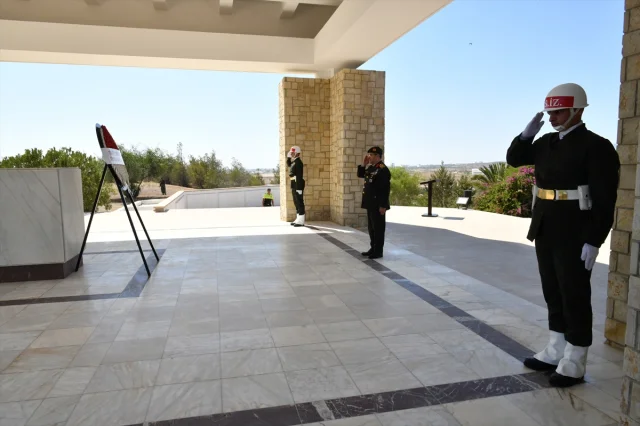 Orgeneral Bayraktaroğlu'nun İlk Durağı: KKTC Ziyaretinin Dikkat Çeken Detayları