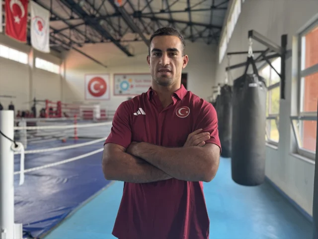 Milli Boksörlerden Altın Madalya Yolunda Büyük Hedefler