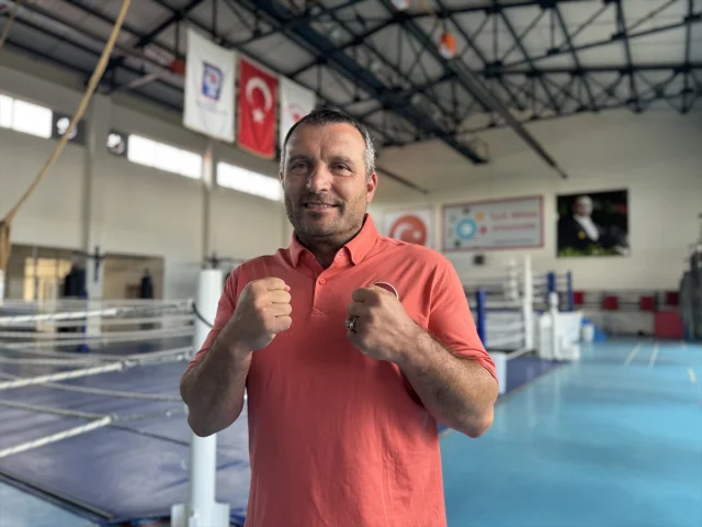 Milli Boksörlerden Altın Madalya Yolunda Büyük Hedefler