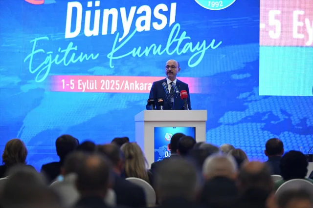 Türk Dünyasını Birleştiren Eğitim Kurultayı Ankara'da İlgi Gördü