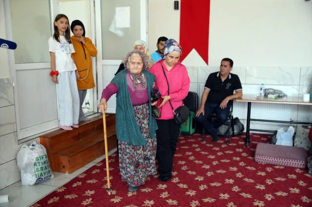 Kastamonu Orman yangını: Vatandaşlar Tahliye Edildi, Ekipler Seferber Oldu