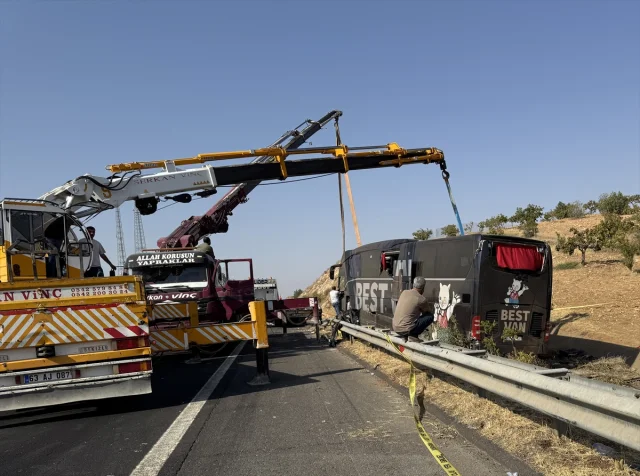 Şanlıurfa'da Yolcu Otobüsü Devrildi: Ne Oldu ve Son Gelişmeler