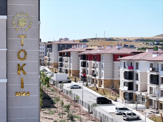 Bakan Kurum'un Büyük Müjdesi: 300 Bin Yeni Ev Tamamlandı