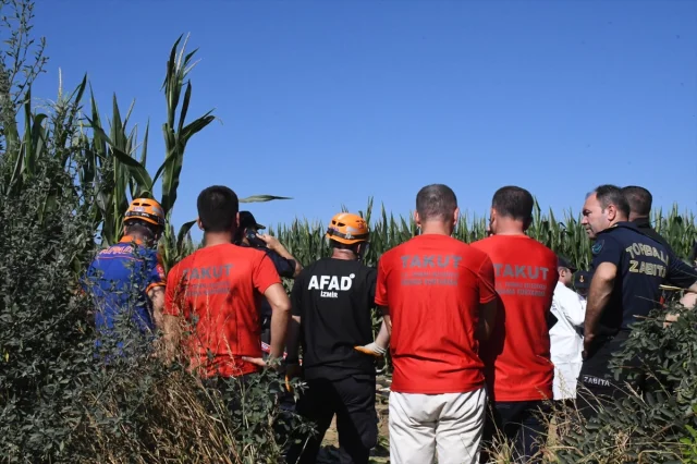 İzmir'de Trajik Kaza Eğitim Uçağı Can Aldı