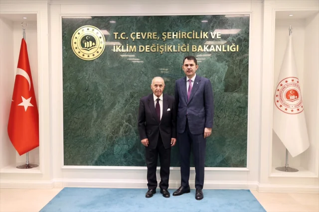 Bakan Kurum ve Hikmet Çetin Görüşmesinin Detayları Ortaya Çı...