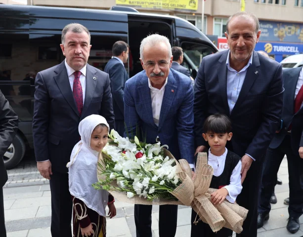 Bakan Uraloğlu'ndan Bayburt'ta Dikkat Çeken Açıklamalar