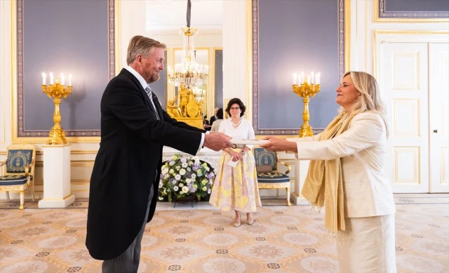 Fatma Ceren Yazgan Lahey'deki Görevine Hızlı Başladı: Türkiy...