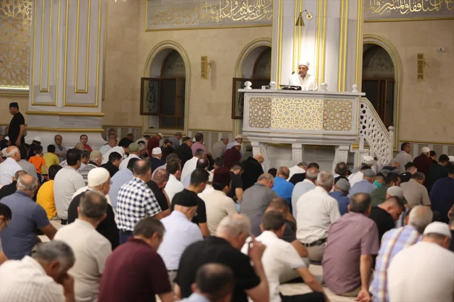Üç Şehirde Duygu Dolu Mevlit Kandili Anları: Nevşehir, Yozgat ve Kırşehir