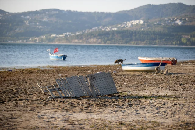 Sapanca Gölü S.O.S Veriyor: Su Seviyesi İçin Acil Önlemler Gündemde