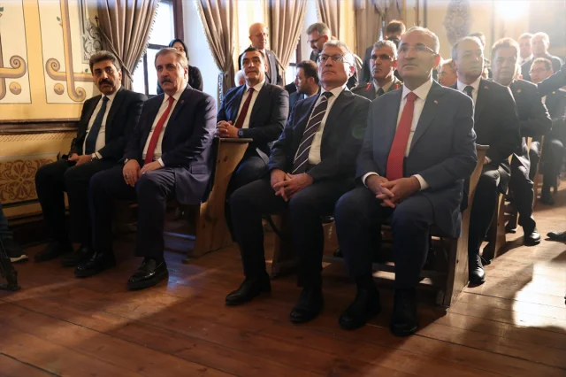 Sivas Kongresi'nin Temsili Canlandırması İzleyenleri Tarihe Götürdü