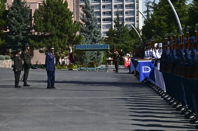 Ankara'da Kritik Görüşme: Türk ve Katarlı Genelkurmay Başkanları Bir Araya Geldi