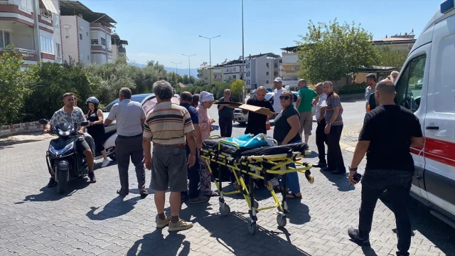 Aydın'da Kazada Yaralanan Kadının Dramatik Bekleyişi: Ambulanstan Önce Kartonla Korundu