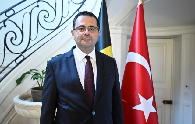 Büyükelçi Tantekin Brüksel’de Görevine İddialı Başladı