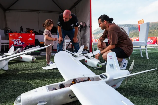 Çanakkale'de TEKNOFEST Heyecanı Zirveye Çıktı: Savaşan İHA'lar Nefes Kesti