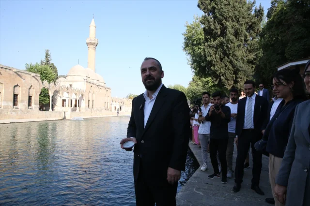 Faruk Acar Şanlıurfa'da Sürpriz Ziyaretler Yaptı