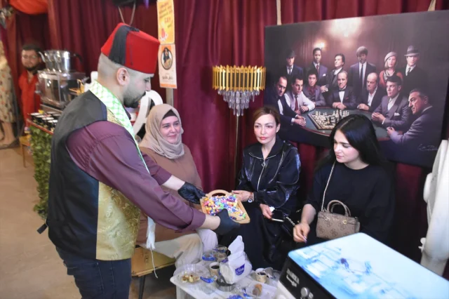 Kerkük'ün Tarihi Çarşısında Mevlid Kandili Coşkusu