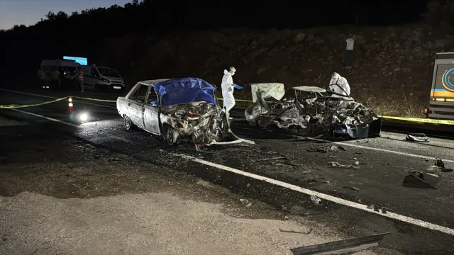 Karabük'te Feci Kaza: 3 Kişi Hayatını Kaybetti, 5 Kişi Yaralandı