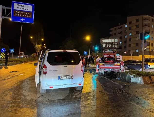 Erzurum'da Trafik Kazası Gerilimi Büyüdü: Sopalar Konuştu