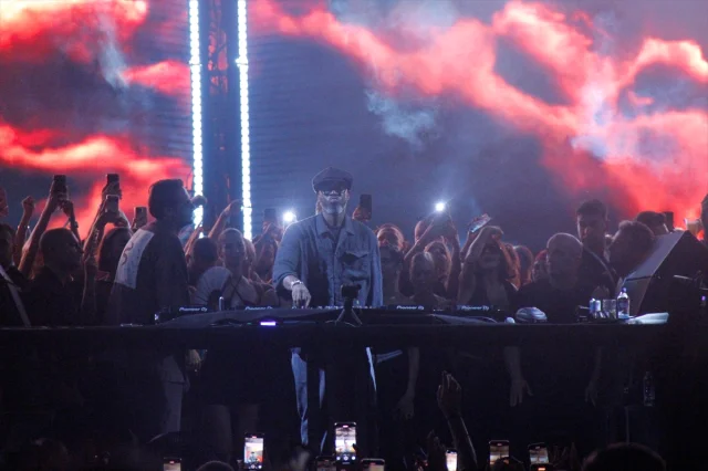 Grammy Ödüllü Black Coffee'nin Antalya Performansı Büyüledi
