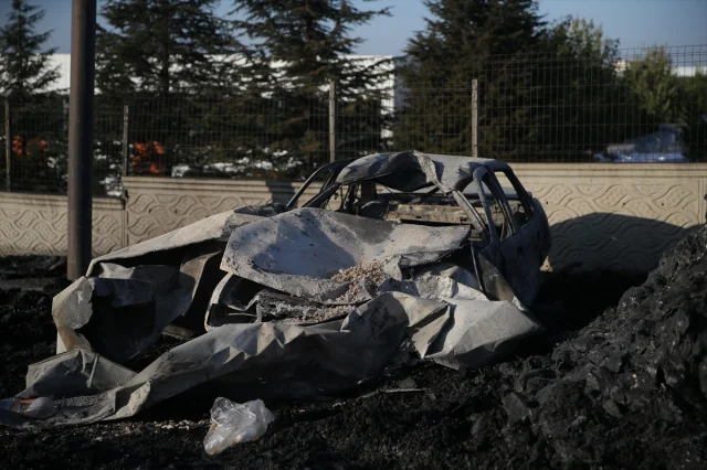 Niğde'de Fabrika Yangını Korkuttu: 10 Saat Süren Mücadele